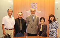 Professor Fanny Cheung (second from right) meets with delegates from NCKU
